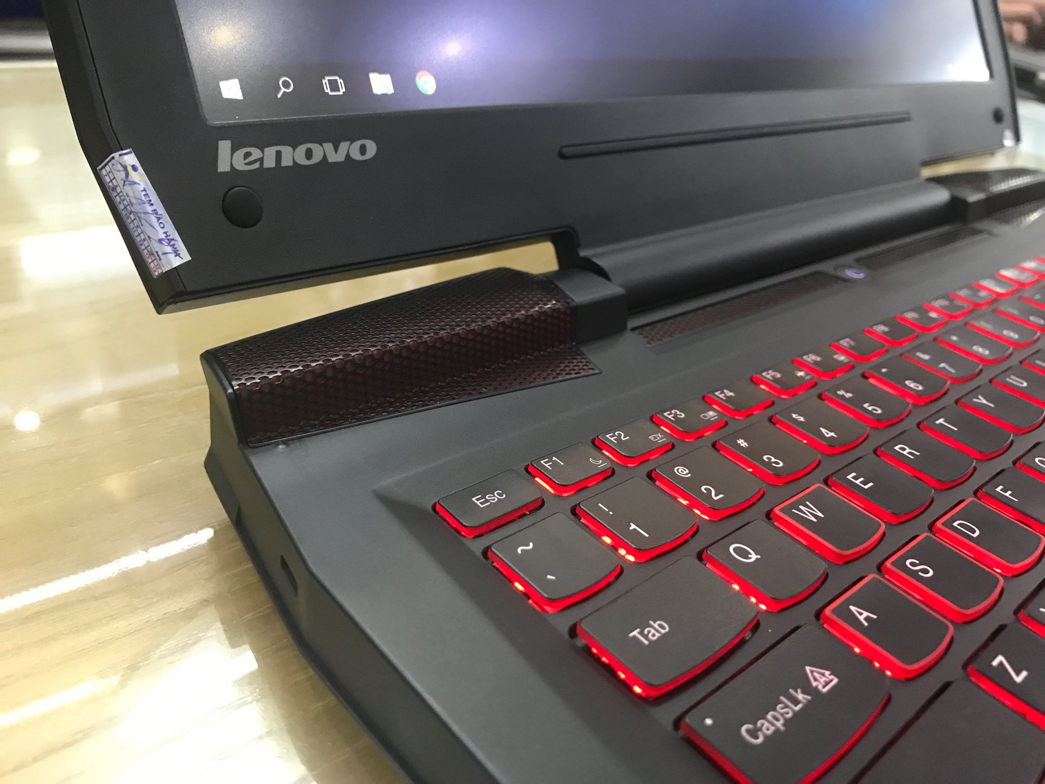 Laptop Gaming Lenovo rescuer 15 isk-7.jpg